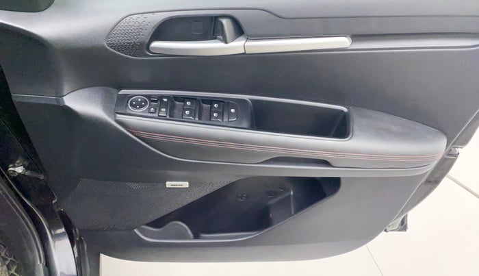 2022 KIA SONET GTX PLUS 1.0 IMT, Petrol, Manual, 27,249 km, Driver Side Door Panels Control