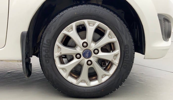 2014 Ford Figo TITANIUM 1.4 DIESEL, Diesel, Manual, 43,280 km, Right Front Tyre