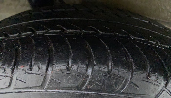 2019 Maruti New Wagon-R VXI (O) 1.2L, Petrol, Manual, 35,467 km, Right Rear Tyre Tread
