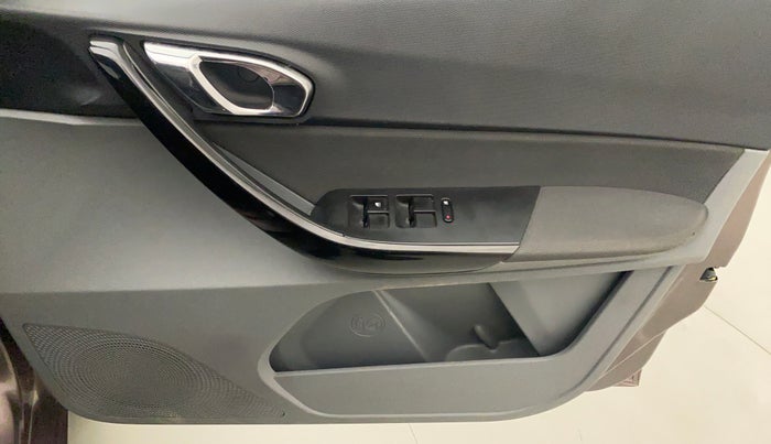 2018 Tata TIGOR XZA PETROL, Petrol, Automatic, 50,755 km, Driver Side Door Panels Control