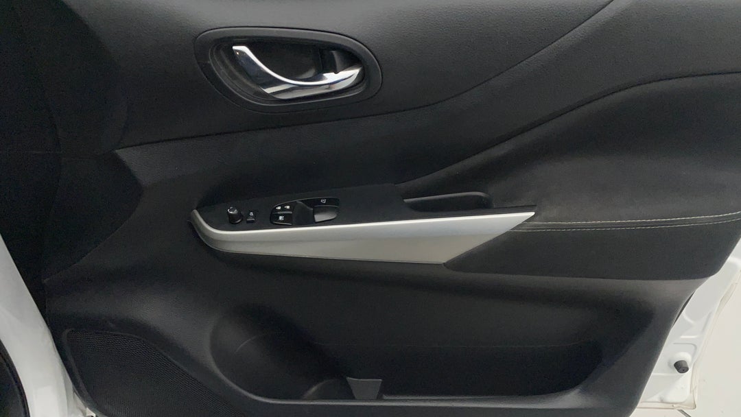 2019 Nissan Navara St (4x4), Manual, 87767 km, Speaker View