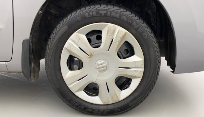 2013 Maruti Wagon R 1.0 VXI, Petrol, Manual, 91,632 km, Right Front Wheel