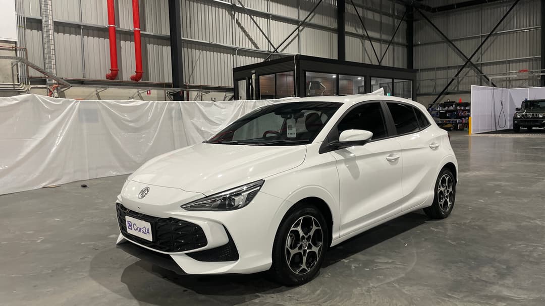 2025 MG Mg3 Essence, Automatic, 2782 km, Left Front Diagonal (45- Degree) View