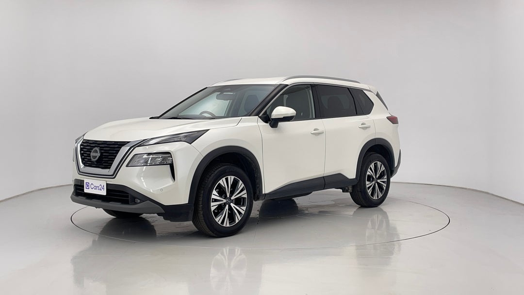 2023 Nissan X-trail St-l (4WD) 7 Seat, Automatic, 22139 km, Left Front Diagonal (45- Degree) View
