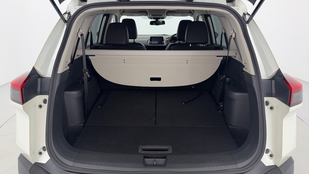 2023 Nissan X-trail St-l (4WD) 7 Seat, Automatic, 22139 km, Boot Inside View