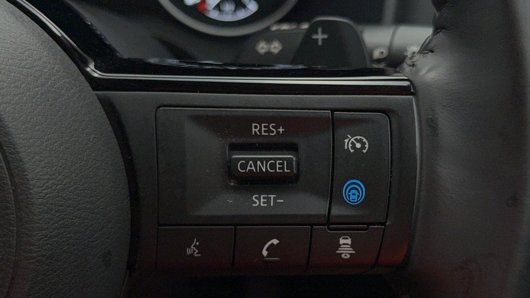 2023 Nissan X-trail St-l (4WD) 7 Seat, Automatic, 22139 km, Cruise Control