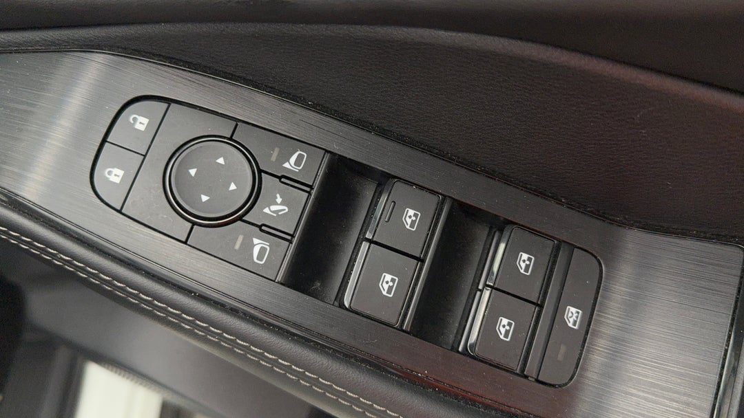 2023 Nissan X-trail St-l (4WD) 7 Seat, Automatic, 22139 km, Drivers Side Door Panel Controls