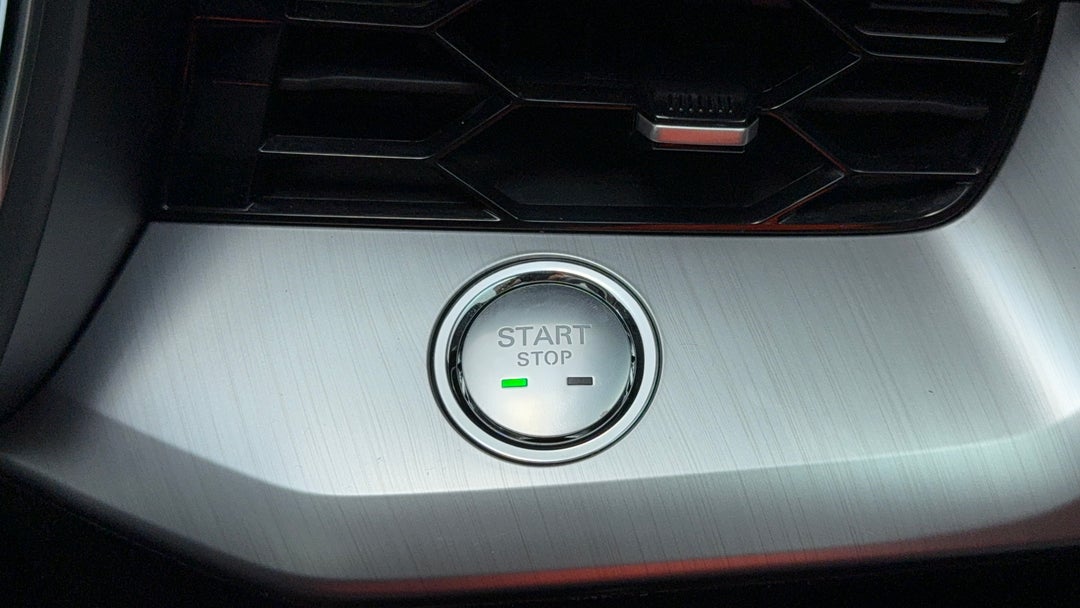 2024 MG Mg5 Essence, Automatic, 15186 km, Keyless / Button Start