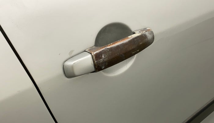 2017 Maruti Swift VXI, Petrol, Manual, 60,182 km, Right rear door - Chrome on handle has slight discoularation