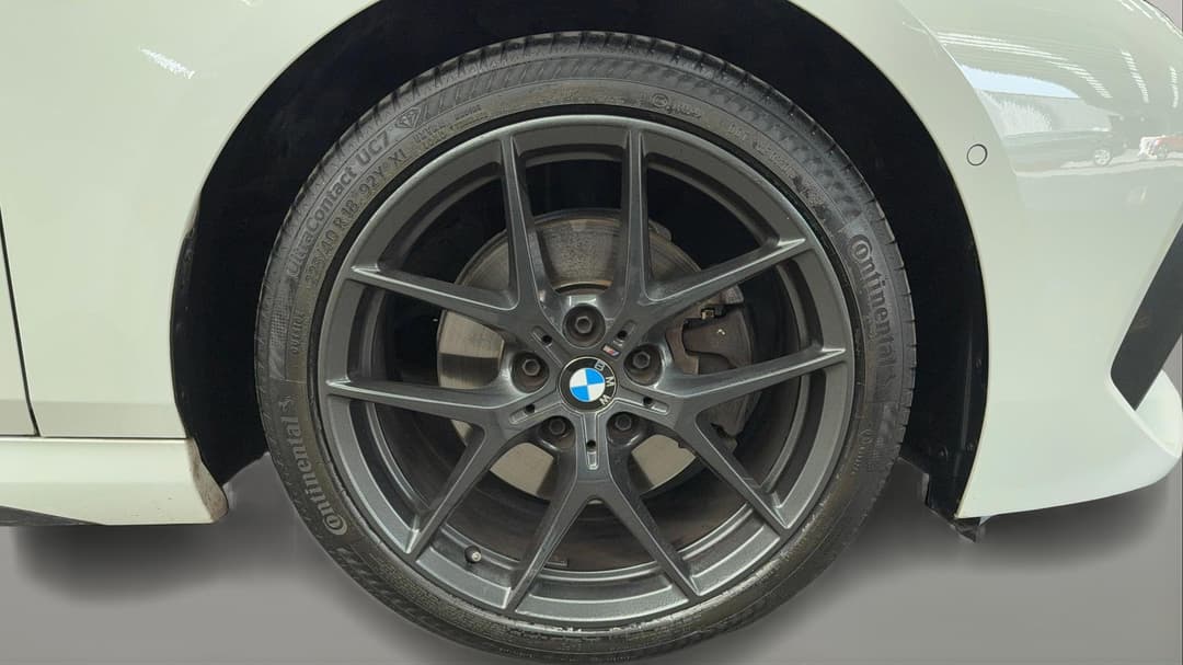 2020 BMW 2 18i M Sport Gran Coupe, Automatic, 46649 km, Right Front Wheel