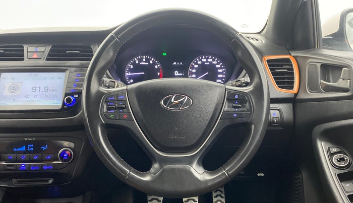 2016 Hyundai i20 Active 1.2 SX, Petrol, Manual, 36,056 km, Steering Wheel Close Up