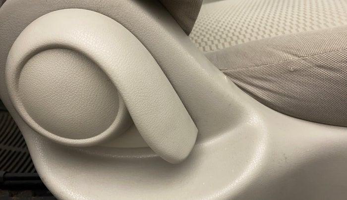 2010 Nissan Micra XV PETROL, Petrol, Manual, 41,925 km, Driver Side Adjustment Panel