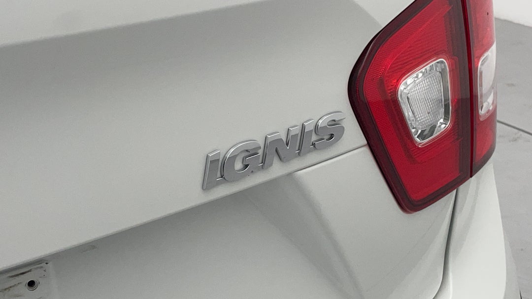 Badge (Boot Right Side)