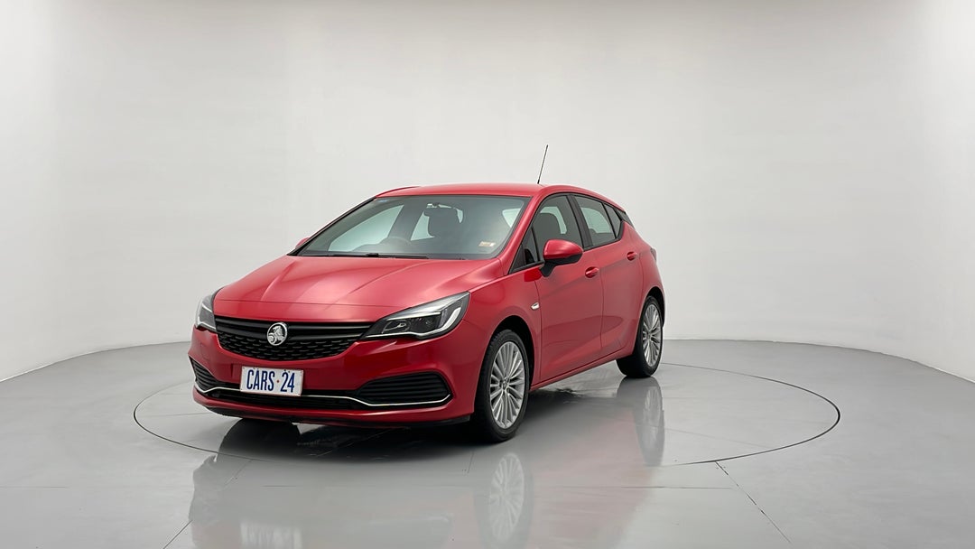 Left Front Diagonal (45- Degree) View