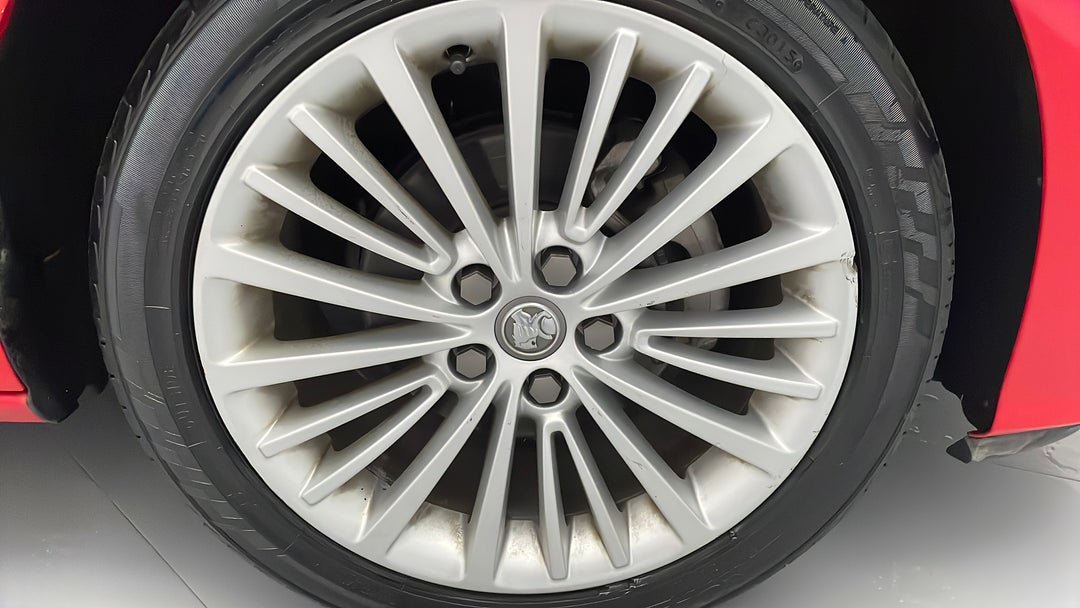 Wheels Rim Front RHS Scratch