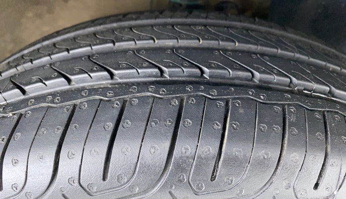 2018 Maruti IGNIS DELTA 1.2 K12, Petrol, Manual, 29,913 km, Right Front Tyre Tread