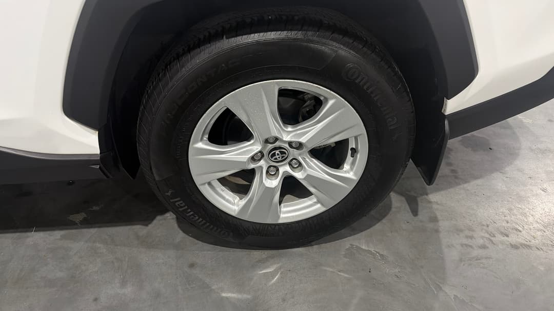 2021 Toyota RAV4 Gx (AWD) Hybrid, Automatic, 119721 km, Left Rear Wheel