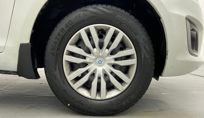 2015 Maruti Swift VDI ABS, Diesel, Manual, 1,07,229 km, Right Front Wheel
