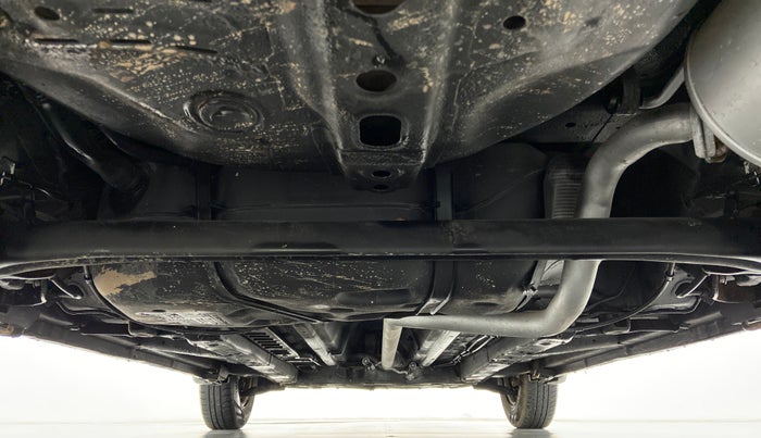 2015 Maruti Swift VDI ABS, Diesel, Manual, 1,07,229 km, Rear Underbody