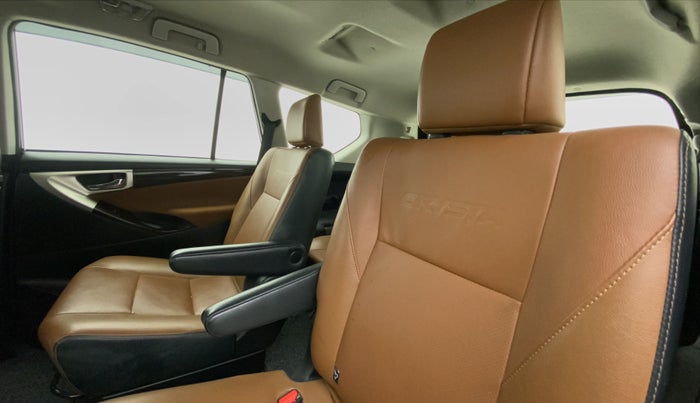 2019 Toyota Innova Crysta 2.8 ZX AT 7 STR, Diesel, Automatic, 49,585 km, Right Side Rear Door Cabin