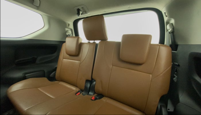 2019 Toyota Innova Crysta 2.8 ZX AT 7 STR, Diesel, Automatic, 49,585 km, Third Seat Row ( optional )