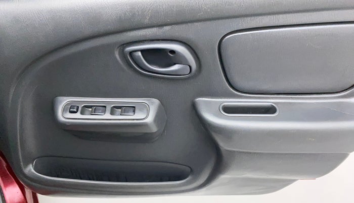 2012 Maruti Alto LXI, Petrol, Manual, 89,565 km, Driver Side Door Panels Control
