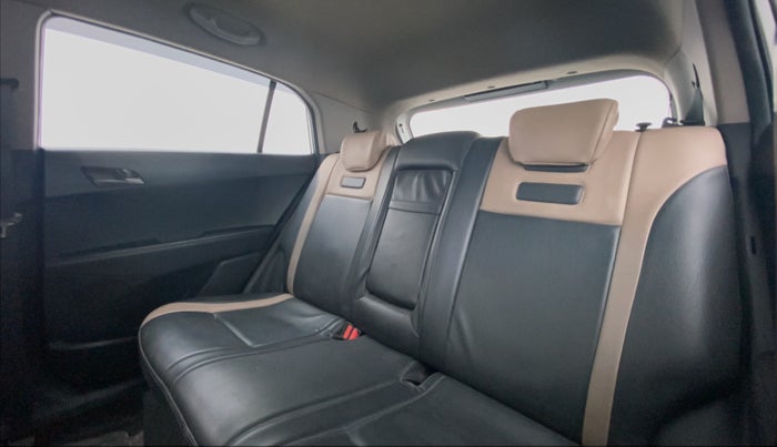 2015 Hyundai Creta 1.6 SX CRDI, Diesel, Manual, 81,812 km, Right Side Rear Door Cabin View