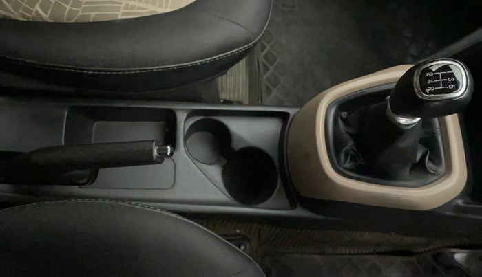 2014 Hyundai Grand i10 ASTA 1.2 KAPPA VTVT, Petrol, Manual, 54,427 km, Gear Lever