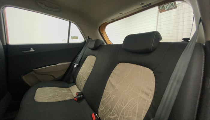 2014 Hyundai Grand i10 ASTA 1.2 KAPPA VTVT, Petrol, Manual, 54,427 km, Right Side Rear Door Cabin