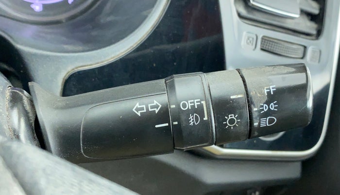 2018 Honda City V MT PETROL, Petrol, Manual, 49,786 km, Combination switch - Fog Light Switch is not working