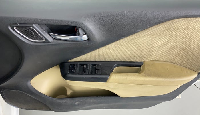 2018 Honda City V MT PETROL, Petrol, Manual, 49,786 km, Driver Side Door Panels Control