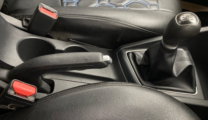 2018 Hyundai Elite i20 ASTA 1.2, Petrol, Manual, 53,902 km, Gear Lever