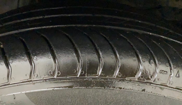 2018 Honda WR-V 1.2L I-VTEC S MT, CNG, Manual, 68,744 km, Right Front Tyre Tread