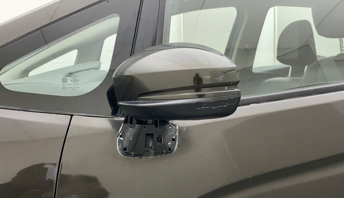 2018 Honda WR-V 1.2L I-VTEC S MT, CNG, Manual, 68,744 km, Left rear-view mirror - Cover has minor damage