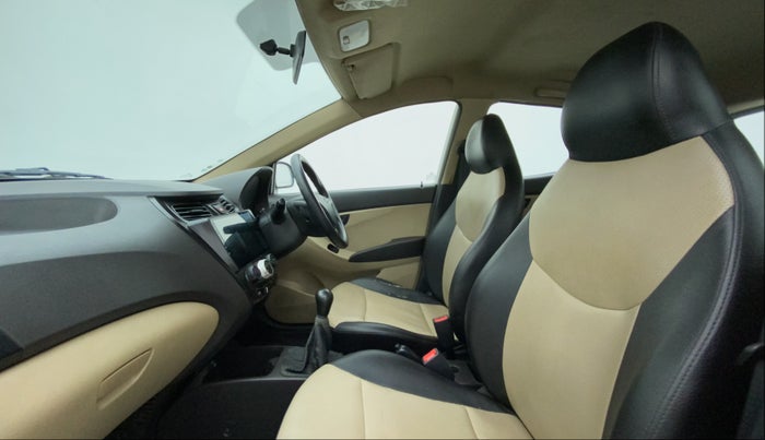2016 Hyundai Eon ERA +, Petrol, Manual, 59,829 km, Right Side Front Door Cabin