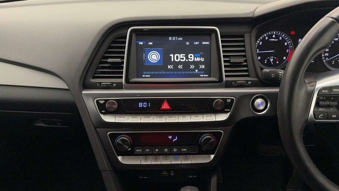 2018 Hyundai Sonata Active, Automatic, 25985 km, Center Console