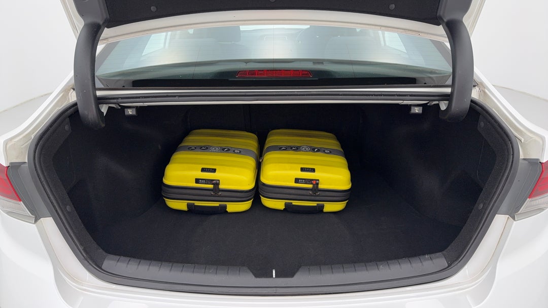 2018 Hyundai Sonata Active, Automatic, 25985 km, Boot Inside View with Luggage