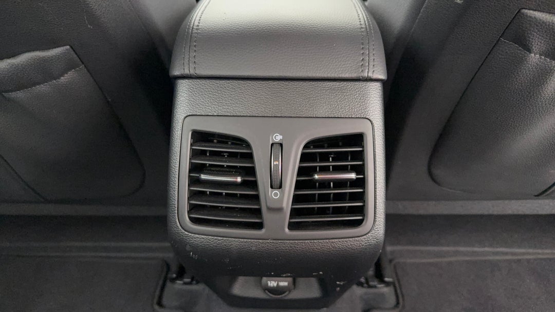 2018 Hyundai Sonata Active, Automatic, 25985 km, Rear A/C Vent