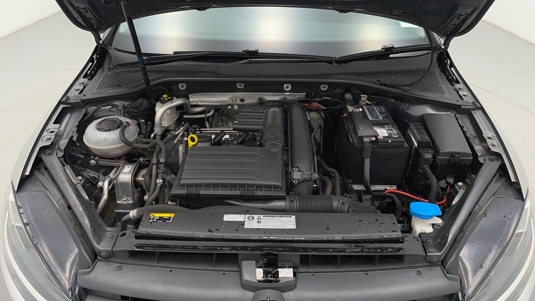 Open Bonnet (Engine)