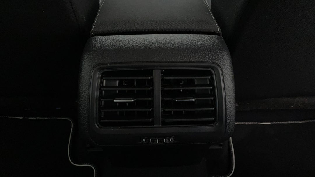 Rear A/C Vent
