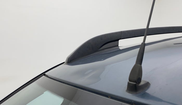 2015 Nissan Terrano XE (D), Diesel, Manual, 94,647 km, Roof - Slightly dented