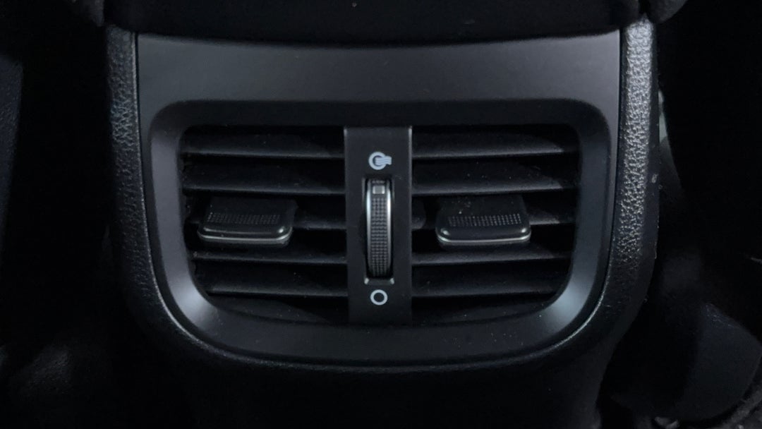 Rear A/C Vent