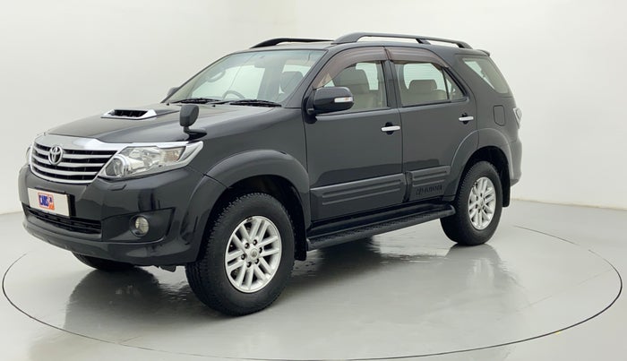 2013 Toyota Fortuner 3.0 AT 4X2, Diesel, Automatic, 1,09,266 km, Left Front Diagonal