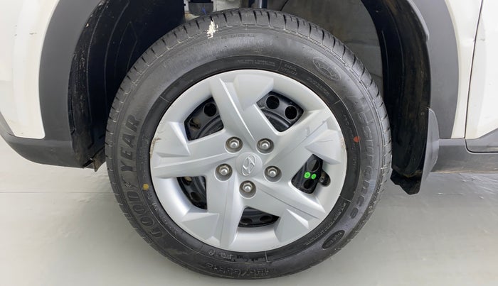 2022 Hyundai VENUE S MT 1.2 KAPPA, Petrol, Manual, 7,630 km, Left Front Wheel