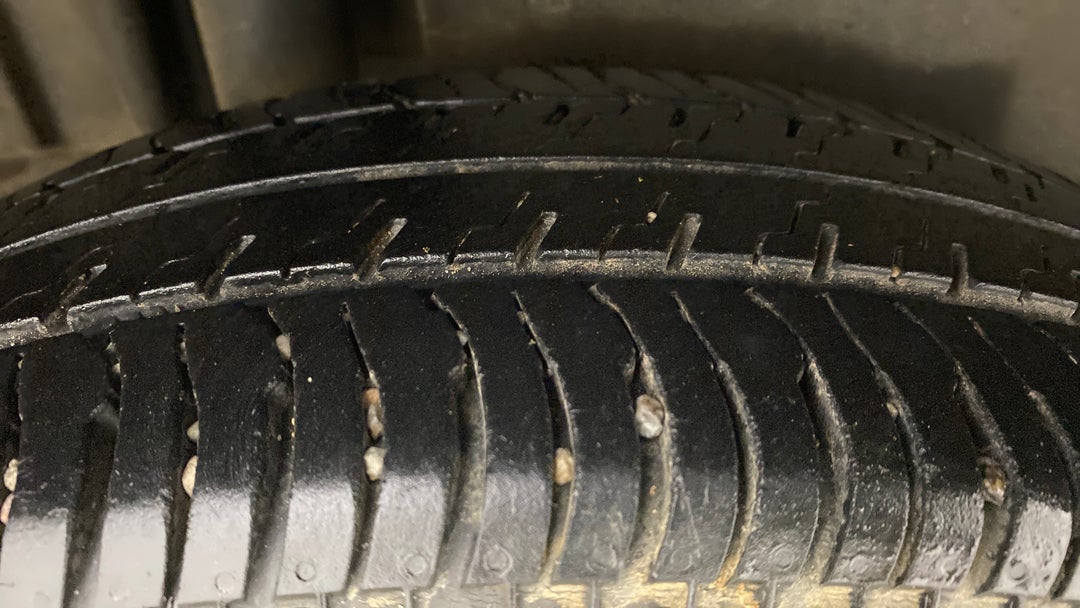 Right Rear Tyre Tread
