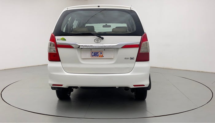 2015 Toyota Innova 2.5 VX 8 STR BS IV, Diesel, Manual, 1,66,882 km, Back/Rear
