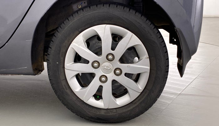 2018 Hyundai Eon MAGNA PLUS, Petrol, Manual, 22,970 km, Left Rear Wheel