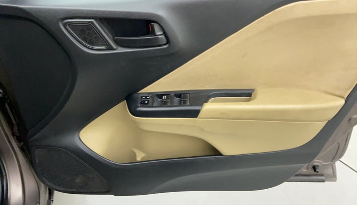 2014 Honda City SV MT PETROL, Petrol, Manual, 62,313 km, Driver Side Door Panels Control