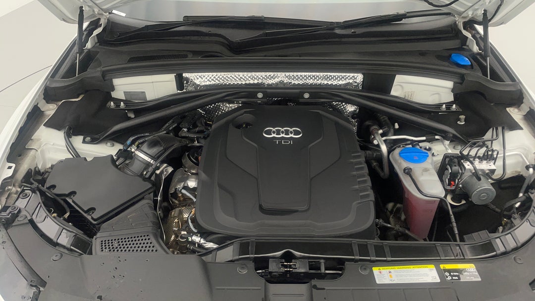 Open Bonnet (Engine)