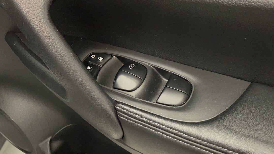 Drivers Side Door Panel Controls